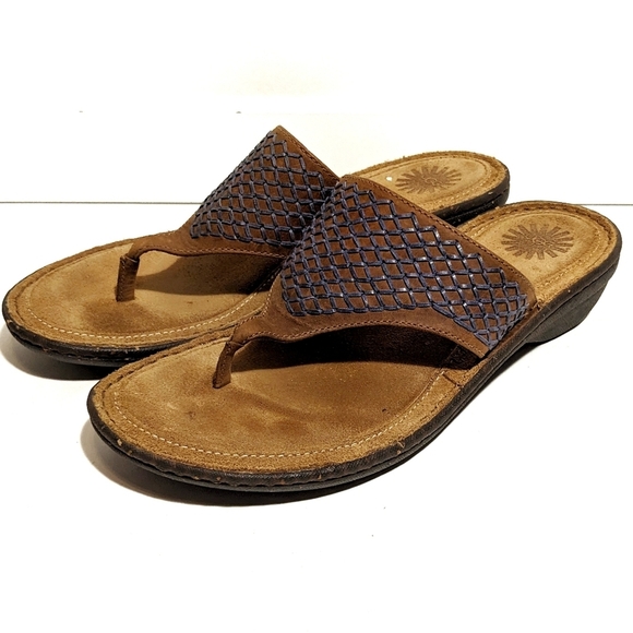 UGG Mahala 5105 Leather Suede Sandal Flip Flops Blue Tan Thong Size 9 - Picture 1 of 8